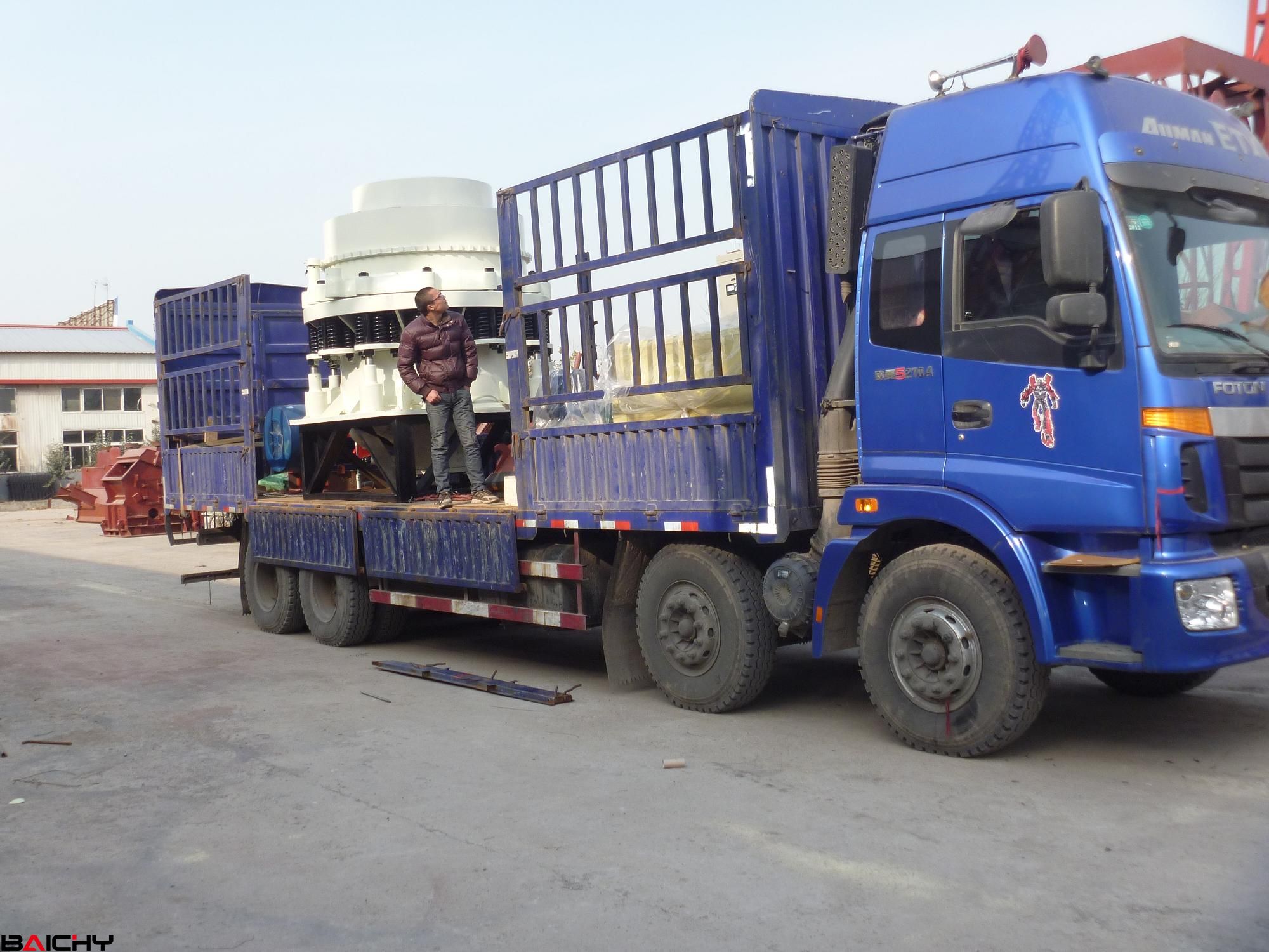 圓錐破碎機PYB-1750發往青海玉樹