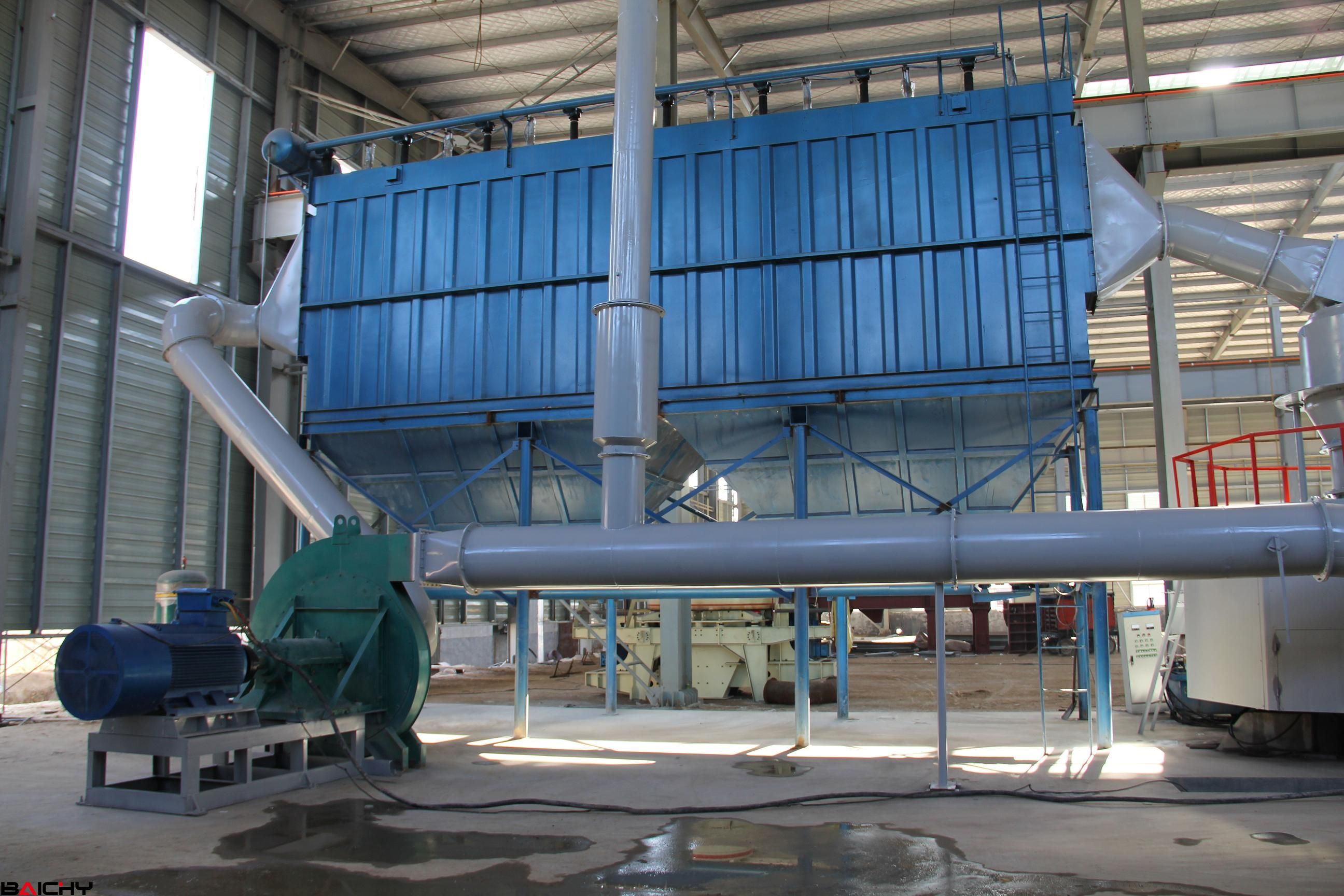 雙動力高壓磨粉機(jī)安裝調(diào)試現(xiàn)場